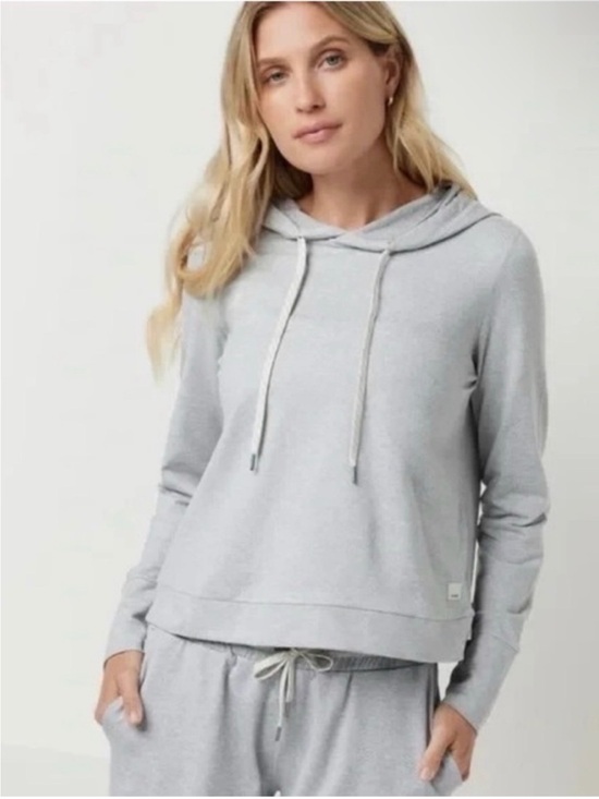 Vuori Tops - Vuori Halo Essential Hoodie Light Grey Dreamknit Athletic Loungewear
